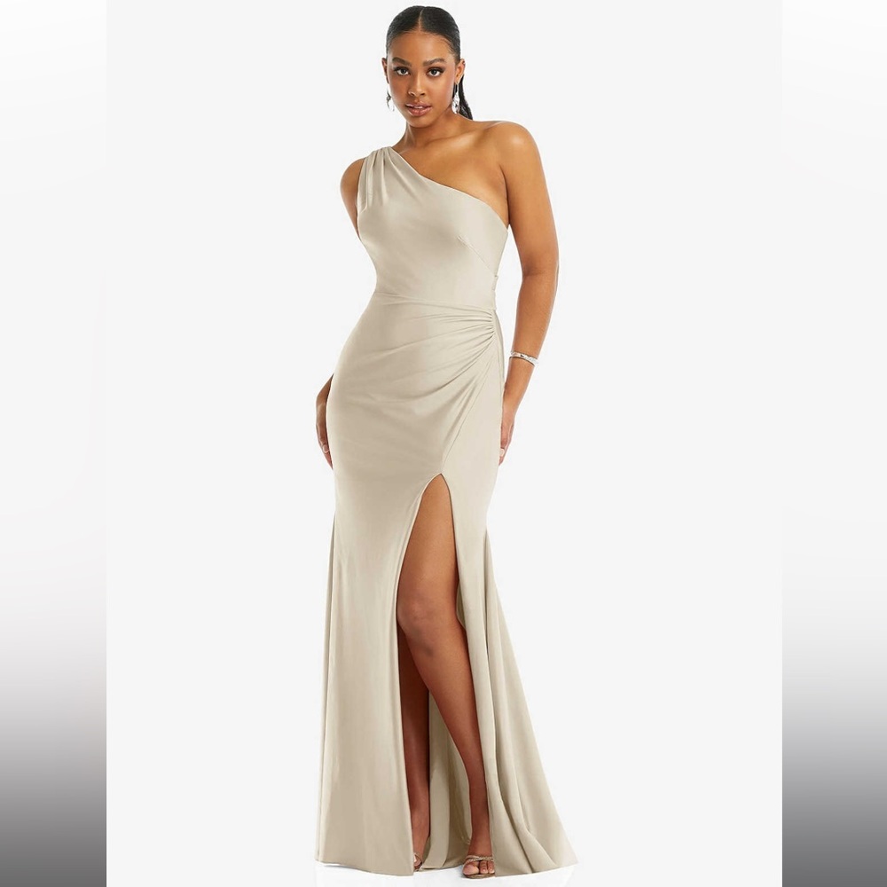 CYNTHIA & SAHAR PORTIA ONE-SHOULDER ASYMMETRICAL dress in champagne color